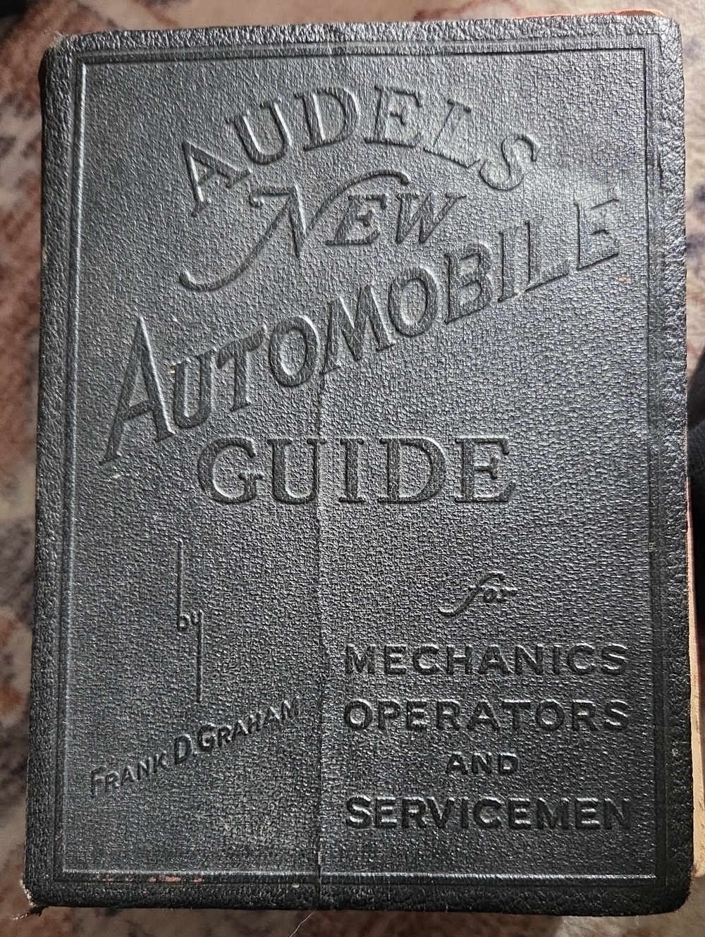 EUC Vintage Audels New Automobile Guide